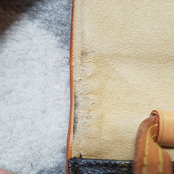 AUTHENTIC Louis Vuitton Monogram Pochette Twin GM - Picture 8 of 8